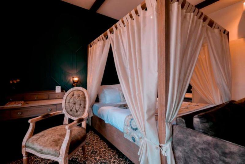 ホテル Jaipur Bungalow エクステリア 写真